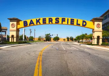 BAKERSFIELD AUTO RENTAL